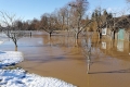 Leichtes Hochwasser an Flüssen